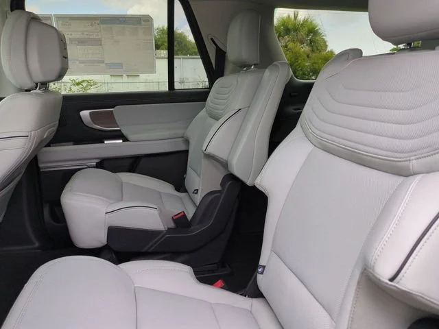New 2026 Glacier Gray Metallic Tri-Coat Ford MAX Platinum® image 14