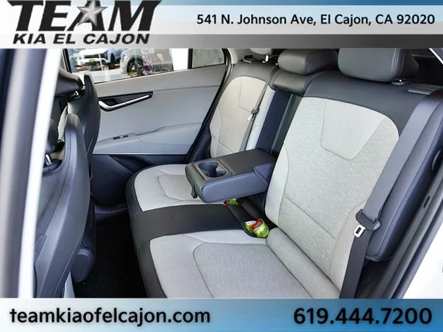 New 2026 White Kia Wave image 21