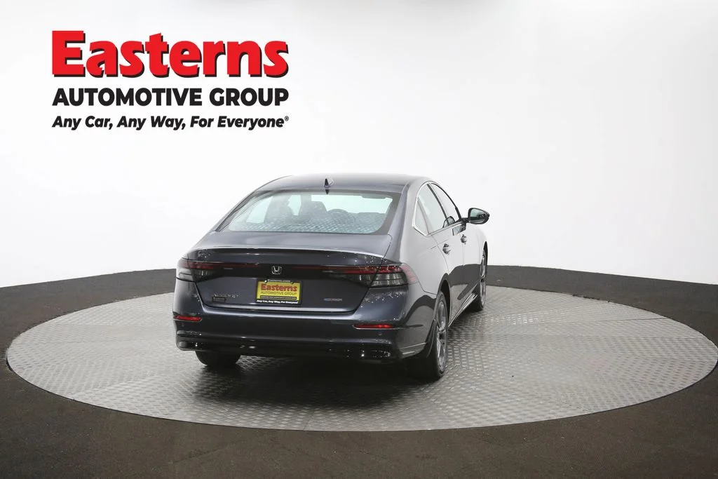 Used 2024 Gray Honda EX-L image 40
