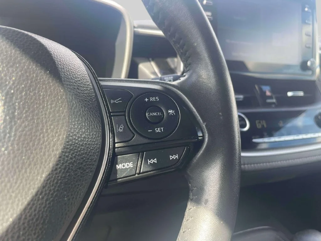 Used 2021 Black Toyota SE image 21