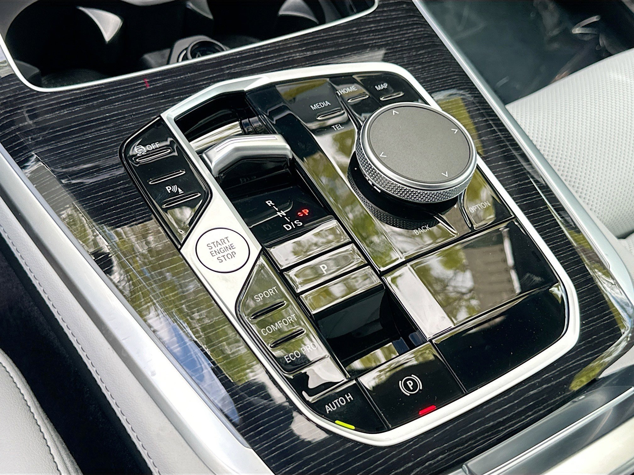 2026 BMW X5 40i - Photo 14