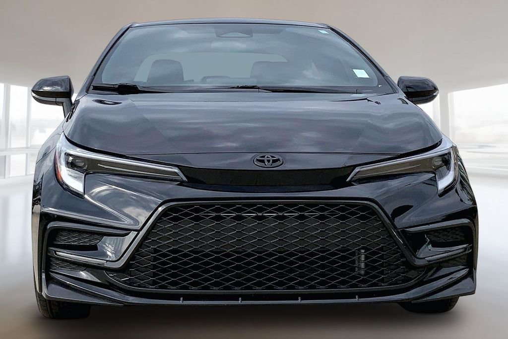 Used 2025 Midnight Black Metallic Toyota SE image 3