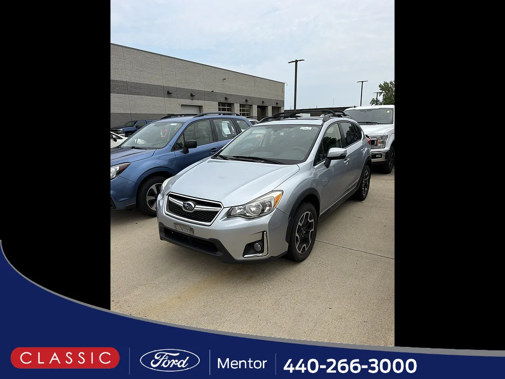 Used 2017 Ice Silver Metallic Subaru 2.0i Limited image 1