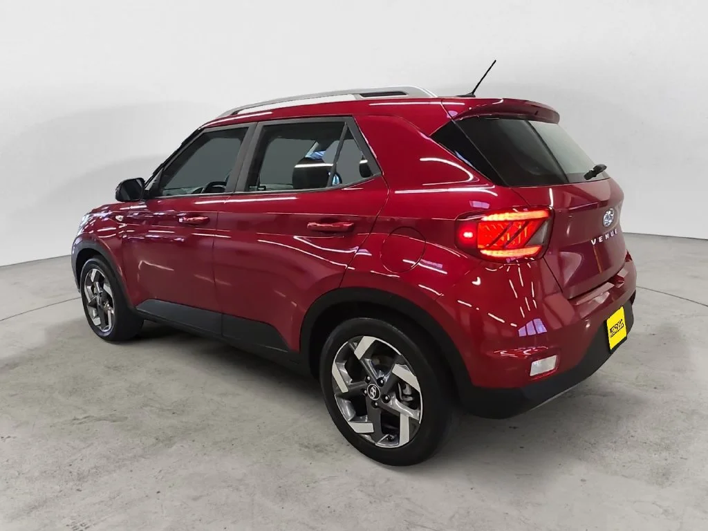Used 2025 Red Hyundai Limited image 11
