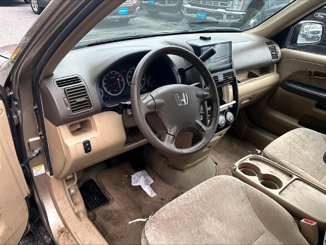 Used 2005 Gold Honda LX image 8