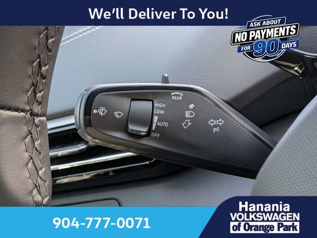 Used 2025 Black Volkswagen Pro S image 32