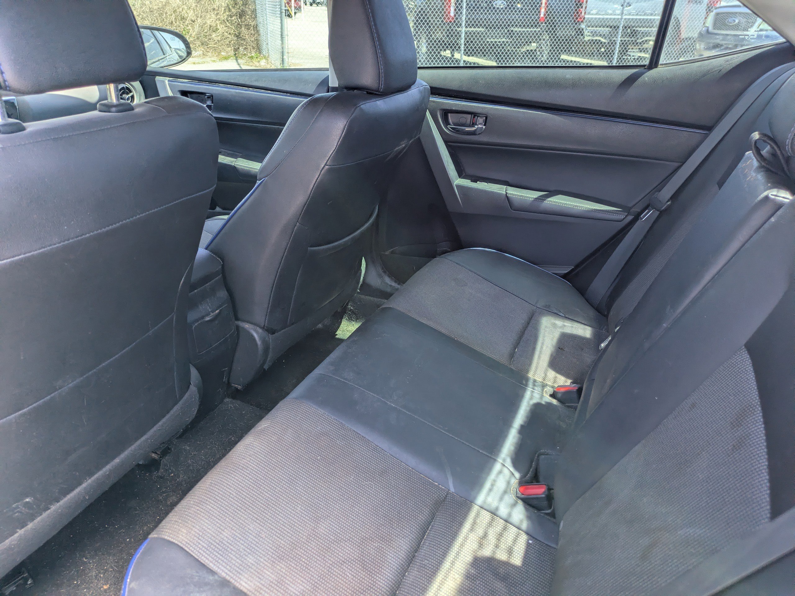 Used 2017  Toyota LE image 11
