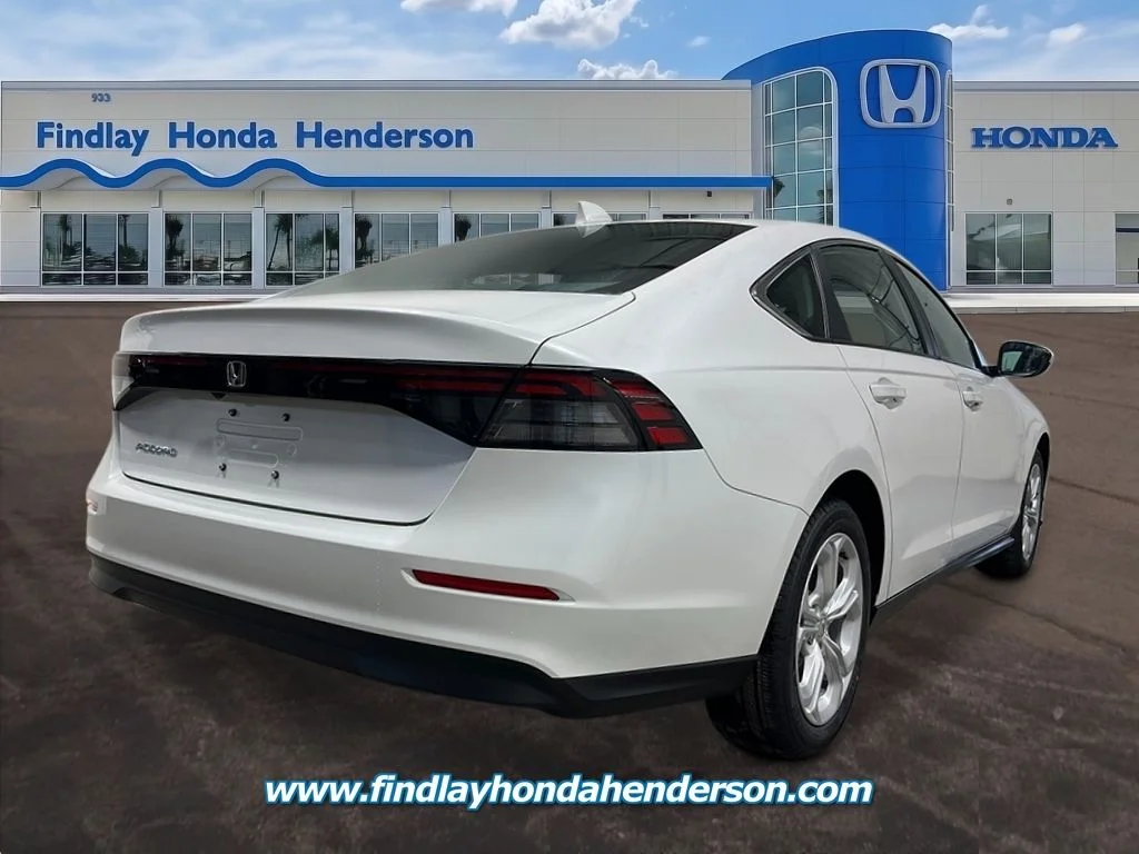New 2026 Platinum White Pearl Honda LX image 6