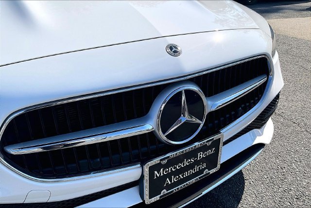 Used 2026 White Mercedes-Benz C 300 image 27