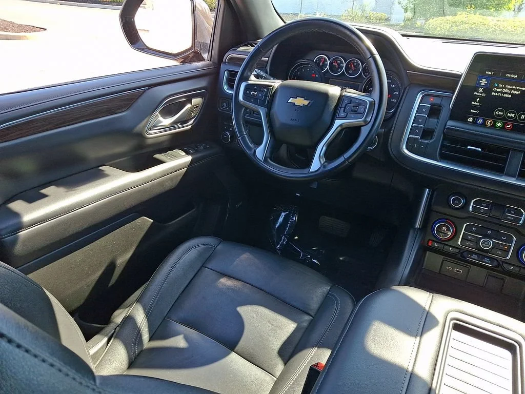 Used 2021 Graywood Metallic Chevrolet LT image 15