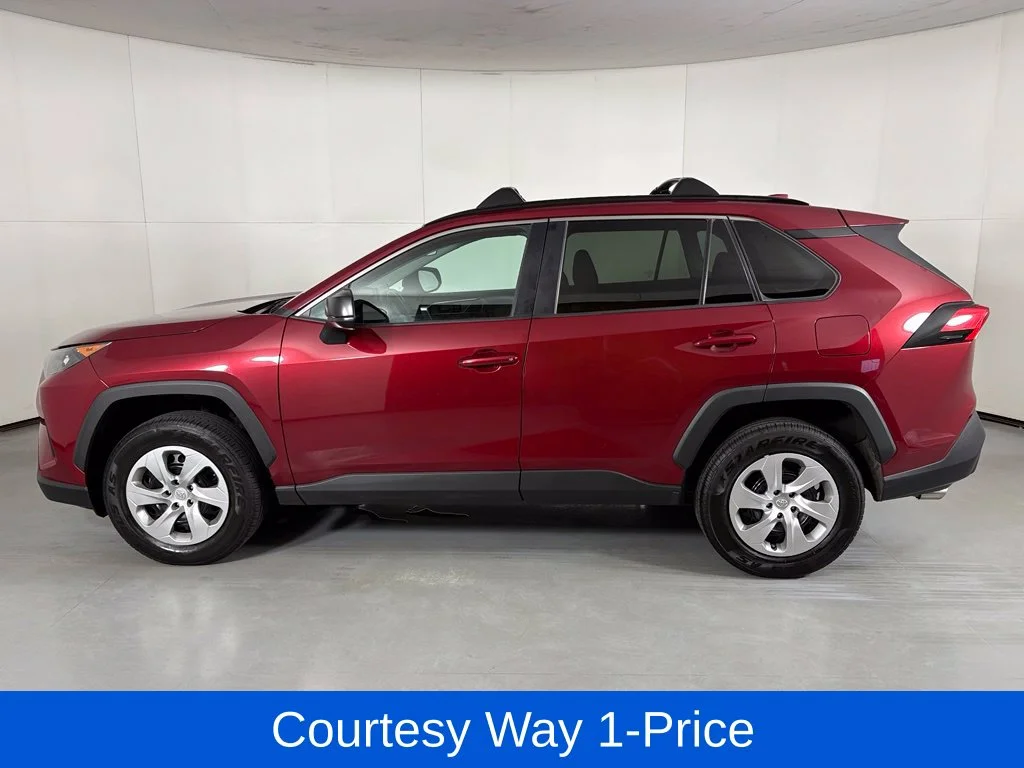 Used 2021 Red Toyota LE image 6