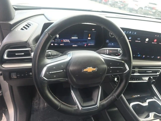 Used 2025 Gray Chevrolet LT image 16
