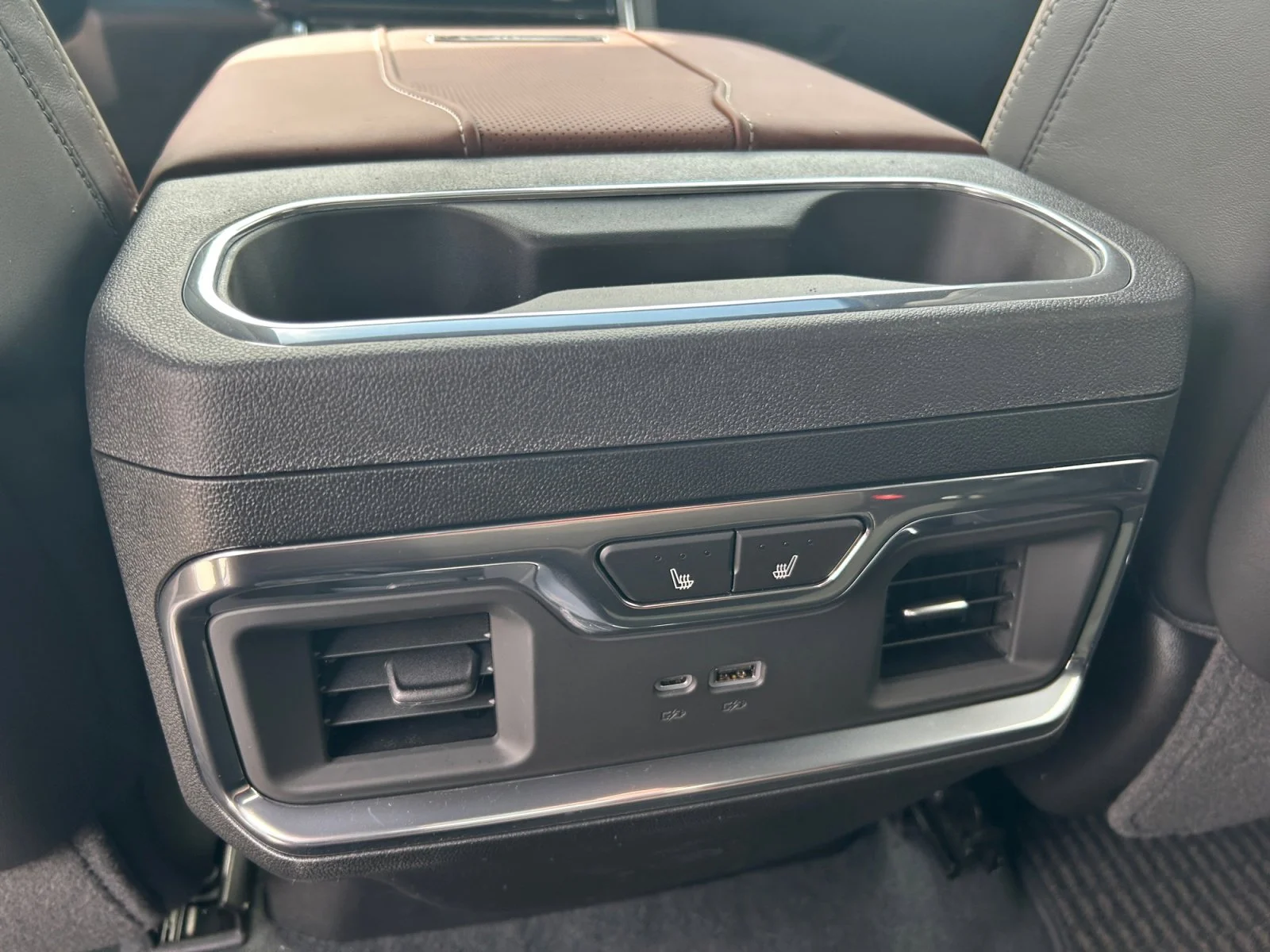 New 2026 Glacier White Tricoat GMC Denali Ultimate image 20