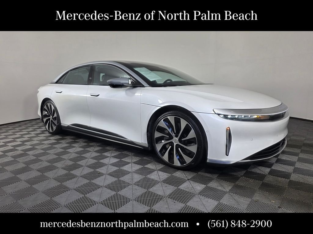 Used 2023 White Lucid Grand Touring image 8