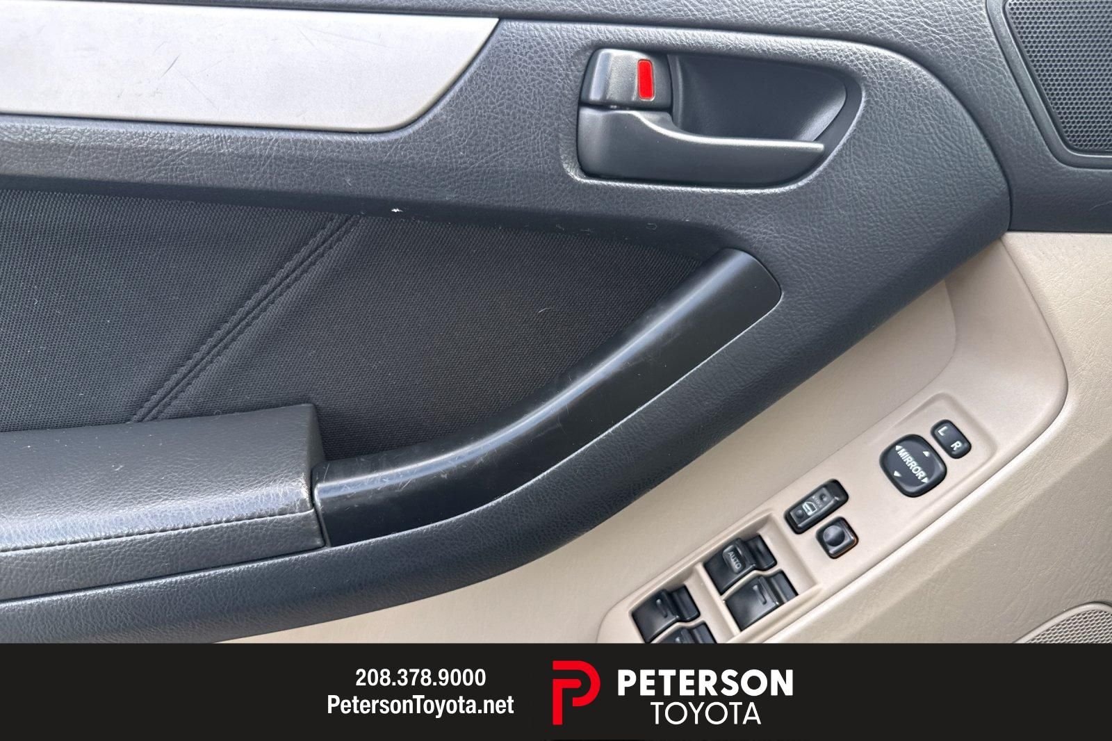 Used 2006  Toyota SR5 image 10