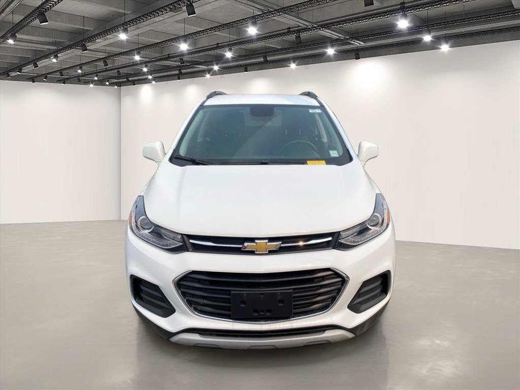 Used 2019 Chevrolet Trax LT with VIN 3GNCJPSBXKL369141 for sale in Elma, NY