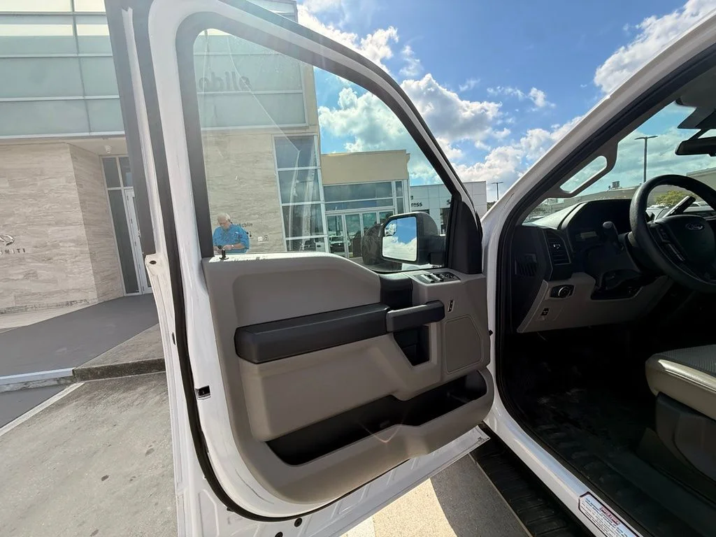 Used 2020 White Ford XL image 14