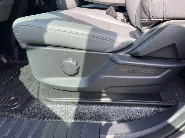 New 2027 White Ford XL image 17