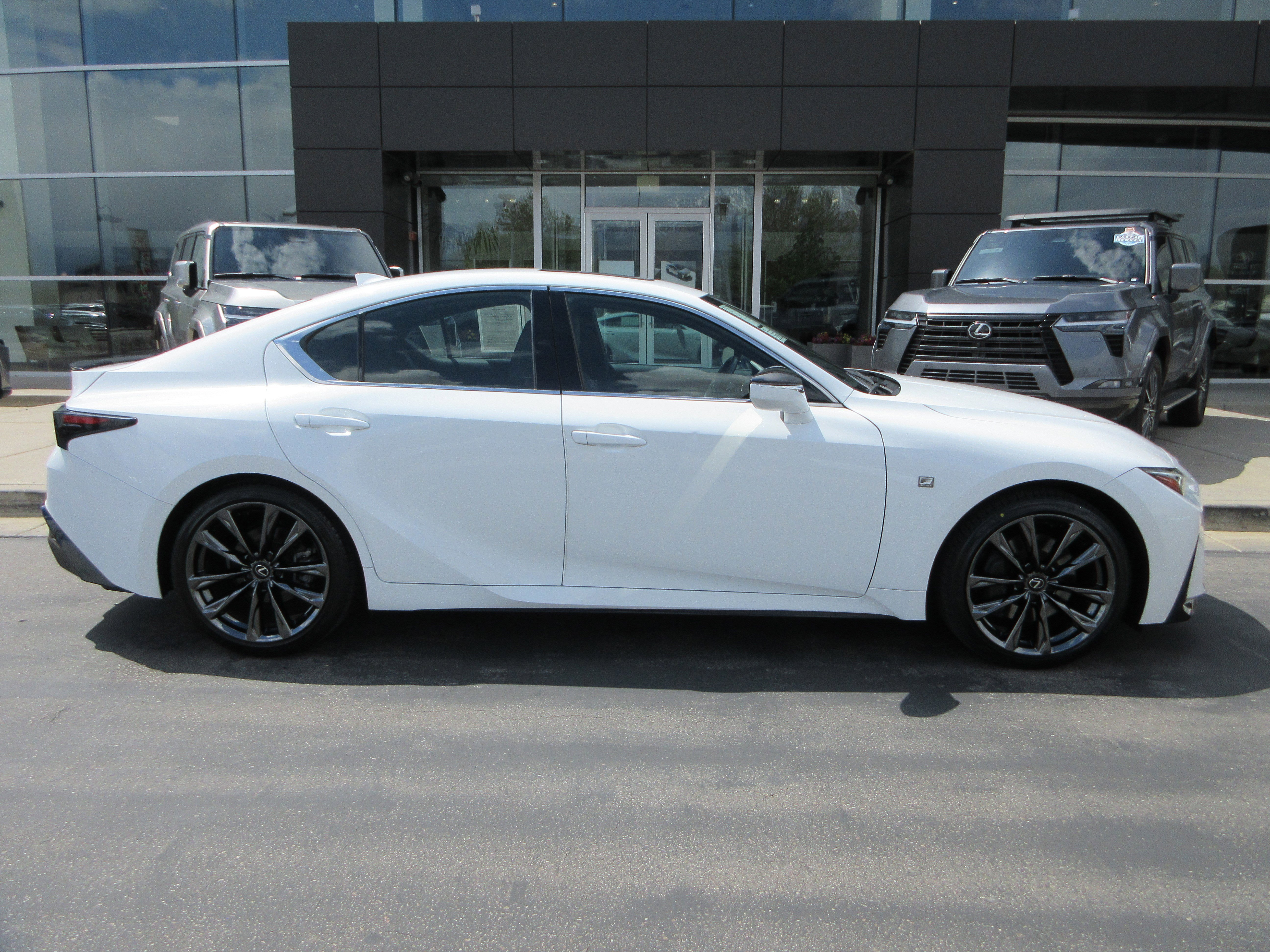 Used 2023 Ultra White Lexus 350 F SPORT image 12