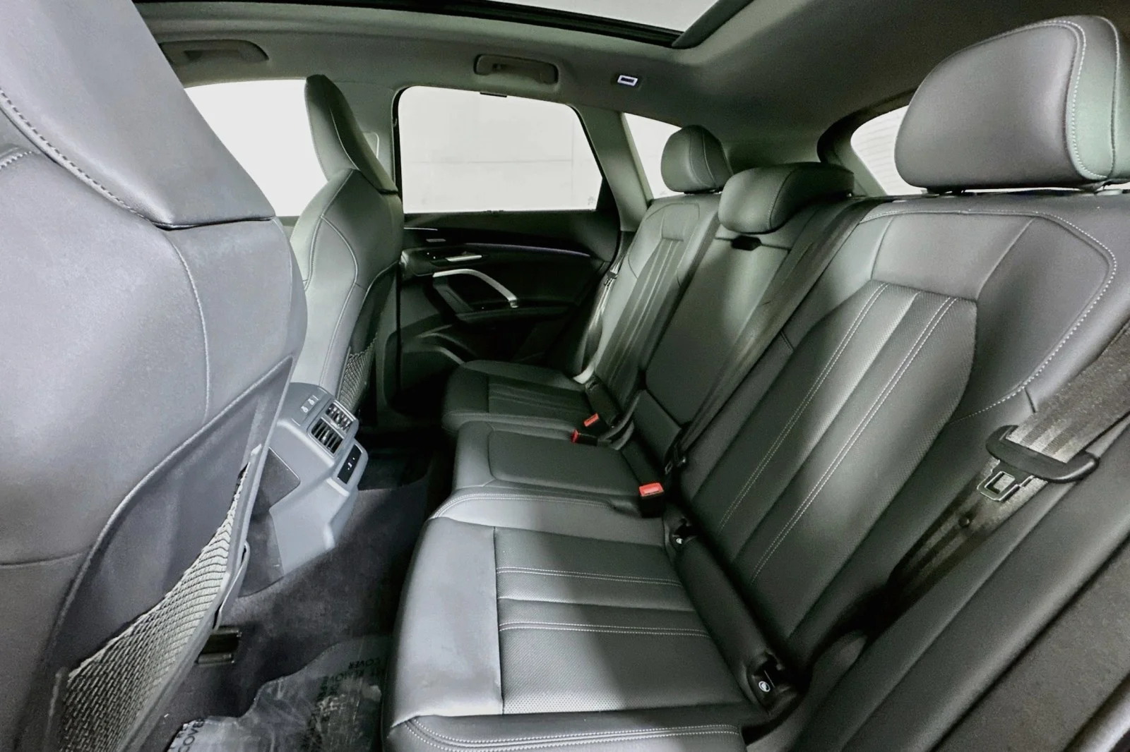 Used 2026 Tambora Gray Metallic Audi Premium Plus image 9