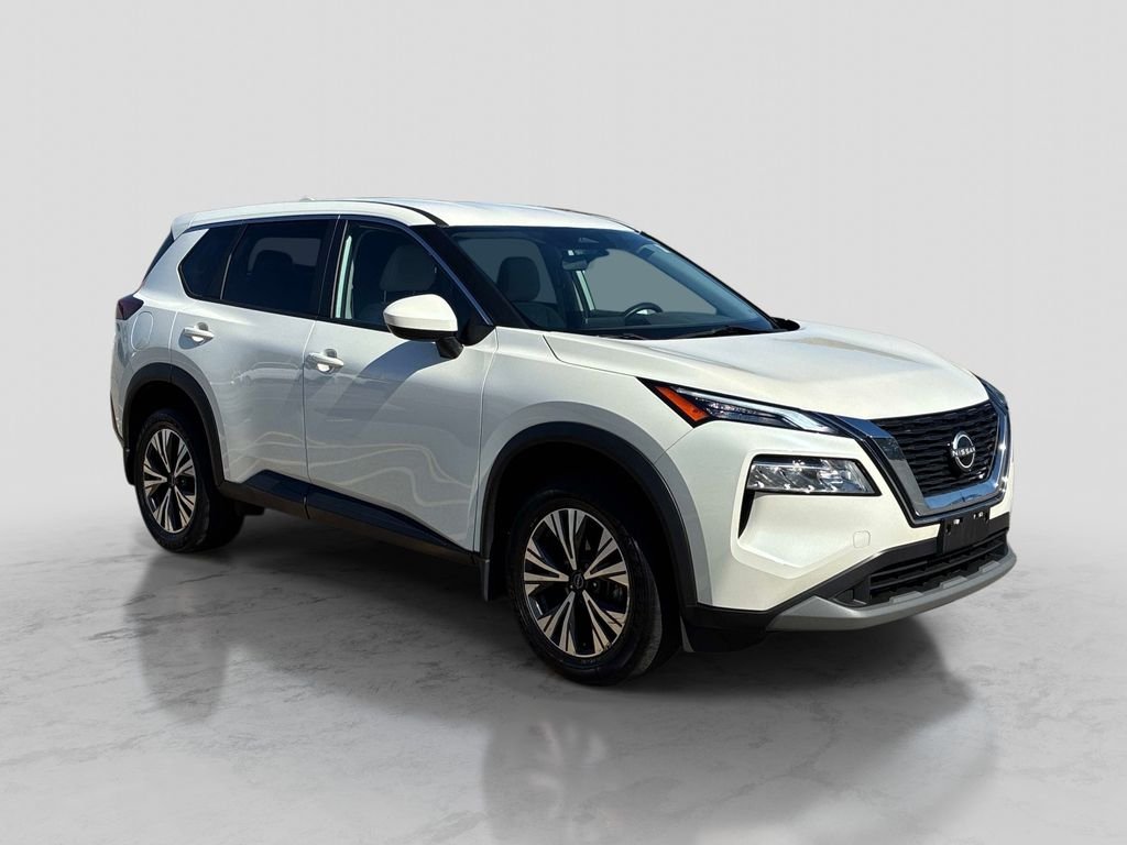 Used 2023 White Nissan SV image 3