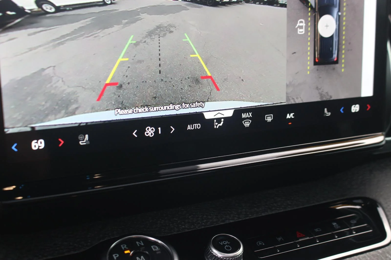 Used 2025 White Ford Tremor image 31