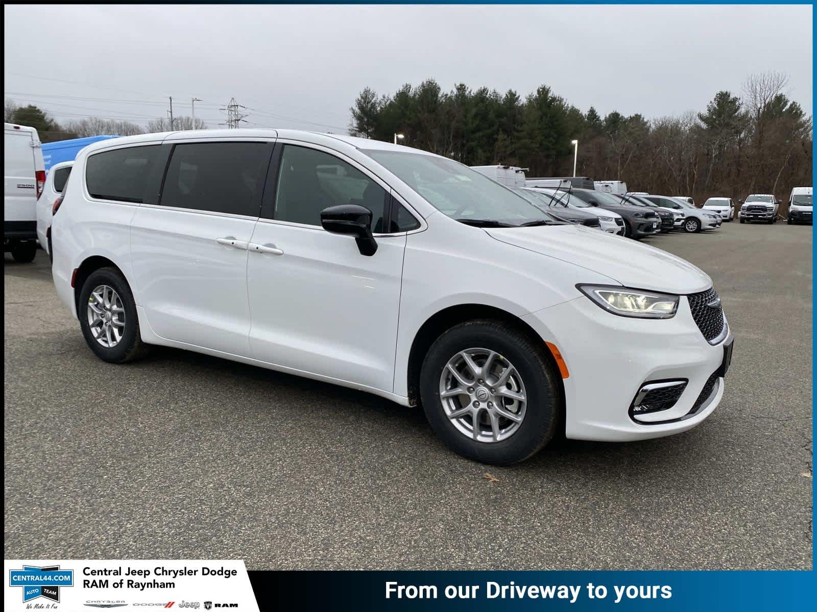 2026 Chrysler Pacifica