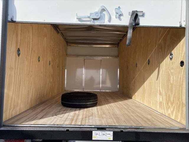 Used 2023 Bright White Clearcoat RAM  image 5