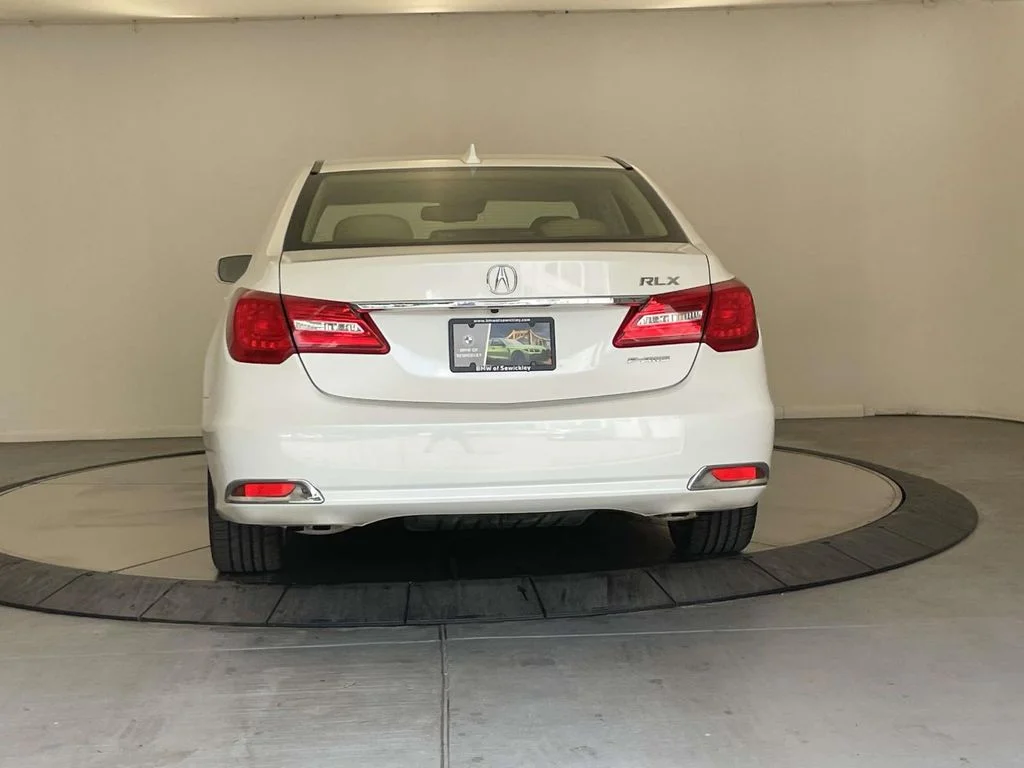 Used 2016 White Acura Base image 4