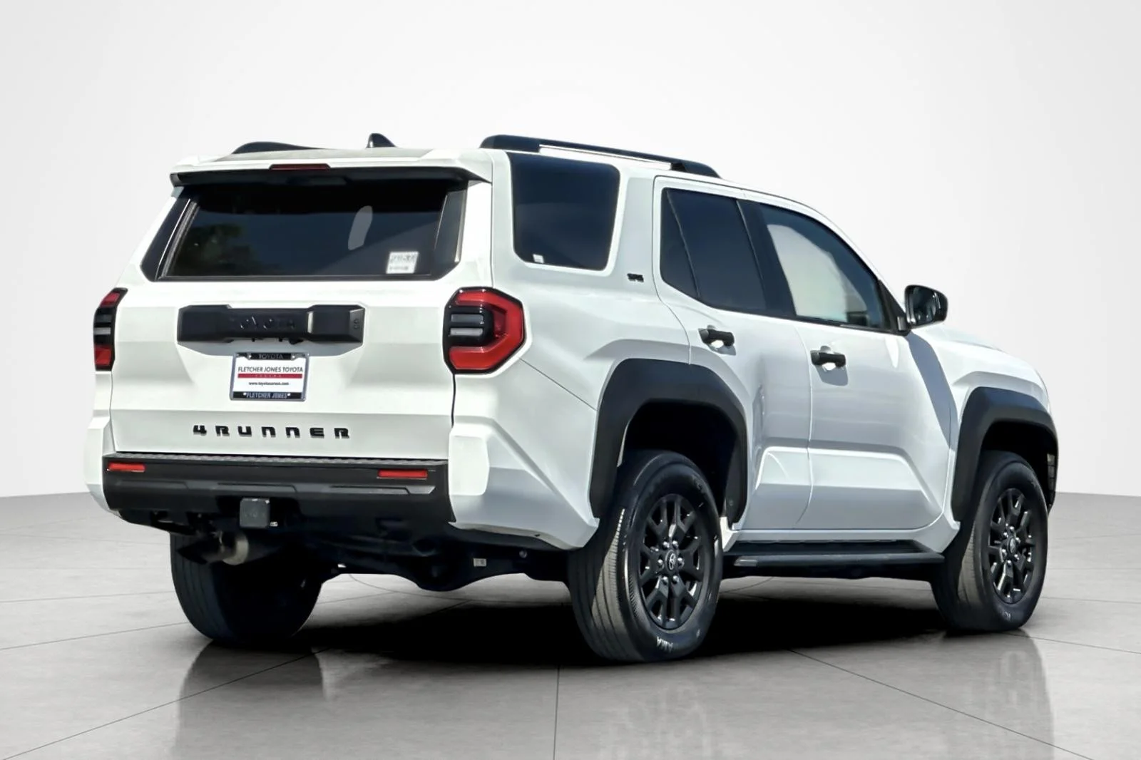 Certified Used 2025 Ice Cap Toyota SR5 image 5