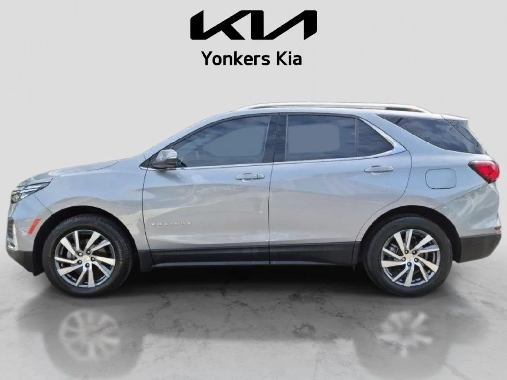 Used 2024 Gray Chevrolet Premier image 10