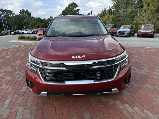Used 2026 Orange Kia SX image 25