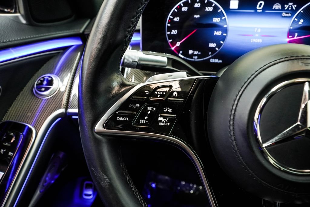 Used 2022 Gray Mercedes-Benz S 500 image 37