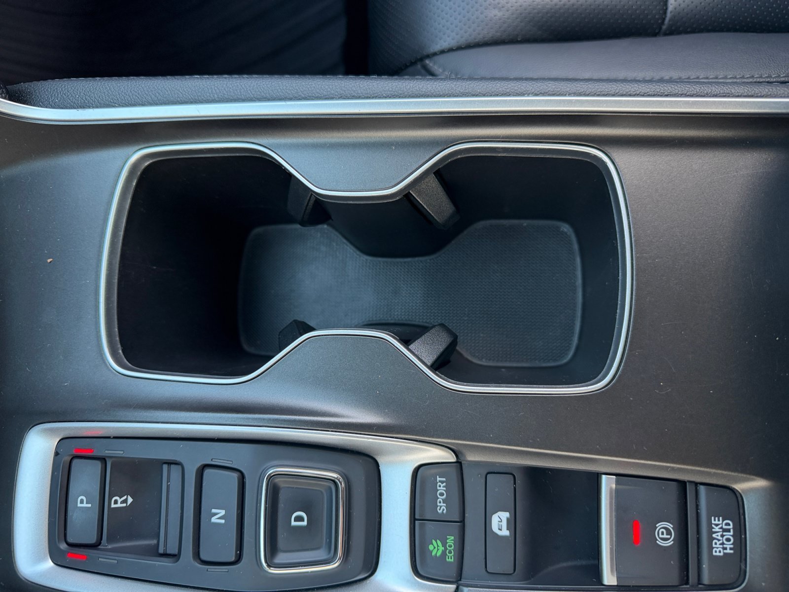 2022 Honda Accord Hybrid Touring - Photo 26