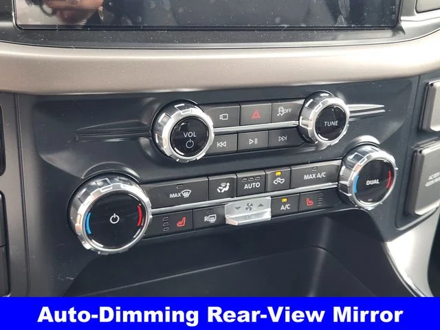 New 2026 Oxford White Ford XLT image 19