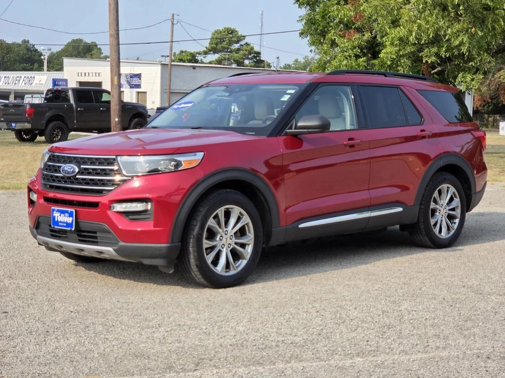 Used 2020 Red Metallic Ford XLT image 4