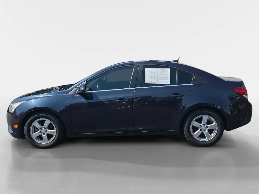 Used 2014 Blue Ray Metallic Chevrolet 1LT image 7