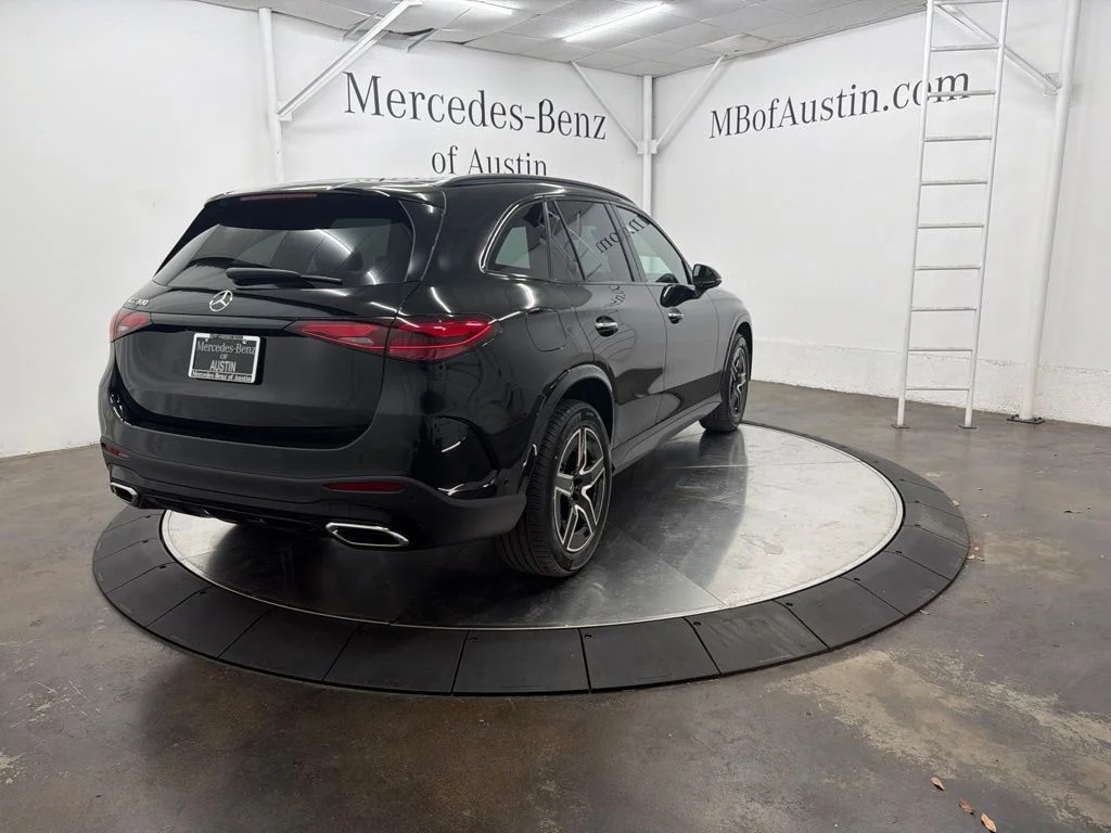 New 2026 Black Mercedes-Benz GLC 300 image 7