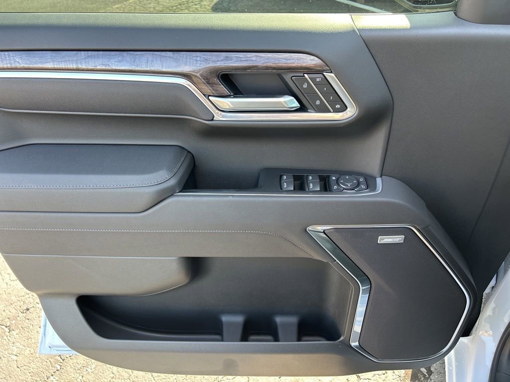 2026 Chevrolet Silverado 1500 LTZ - Photo 17