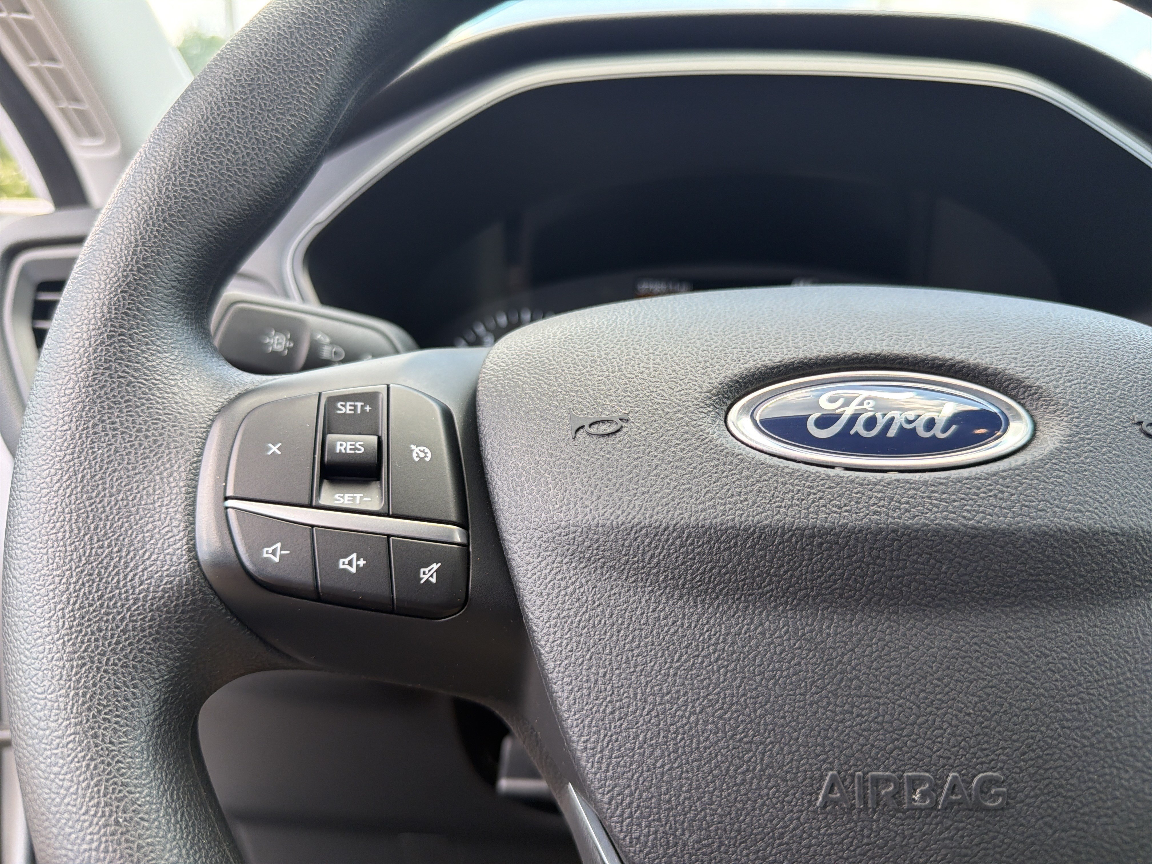 Used 2022 Oxford White Ford S image 9