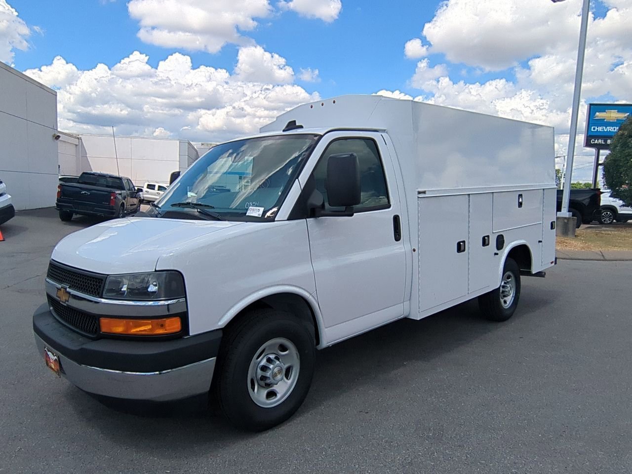2025 Chevrolet Express 3500 139" WB's photo