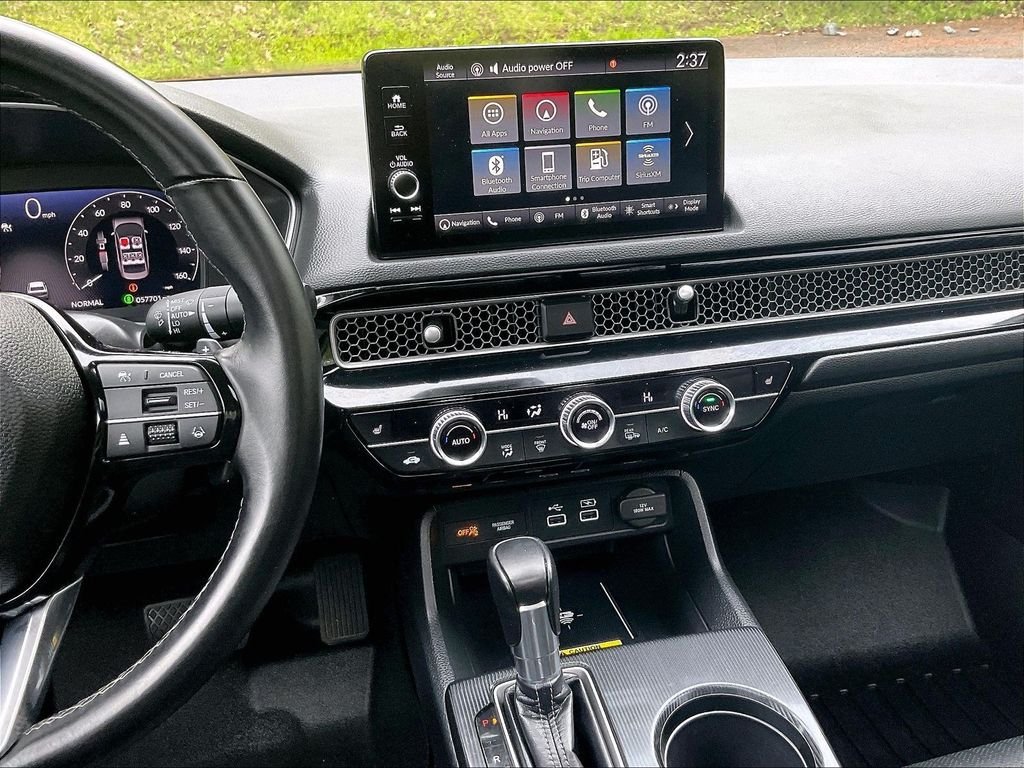 Used 2023 Black Honda Touring image 18