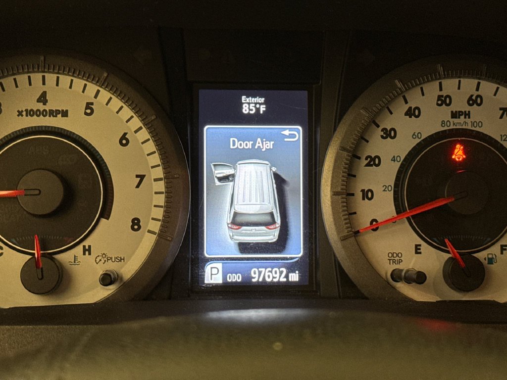Used 2020 Predawn Gray Mica Toyota SE image 32