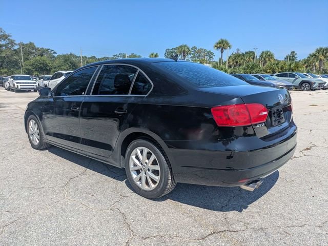 Used 2014 Black Volkswagen 1.8T SE image 5