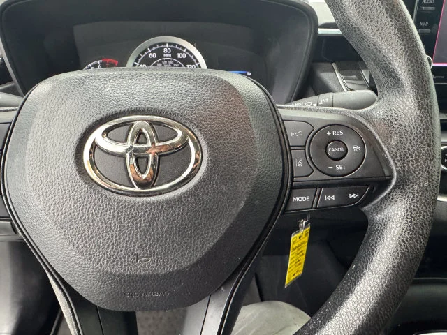 Used 2022 Classic Silver Metallic Toyota LE image 25