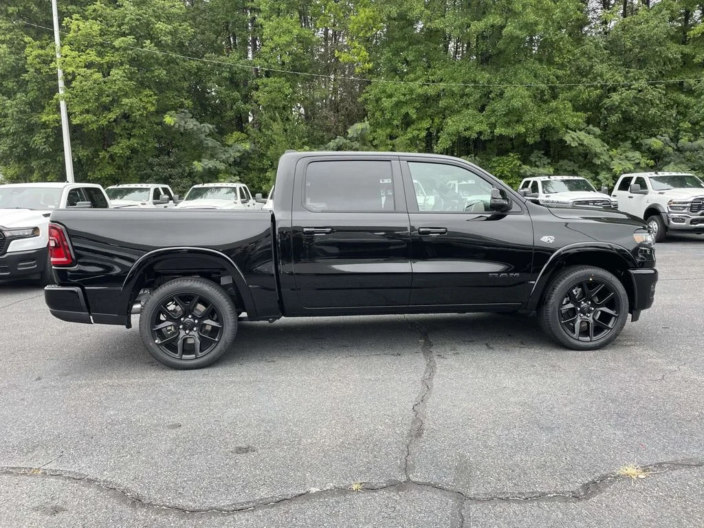 New 2026 Diamond Black Crystal Pearl-Coat Exterior Paint RAM Laramie image 9