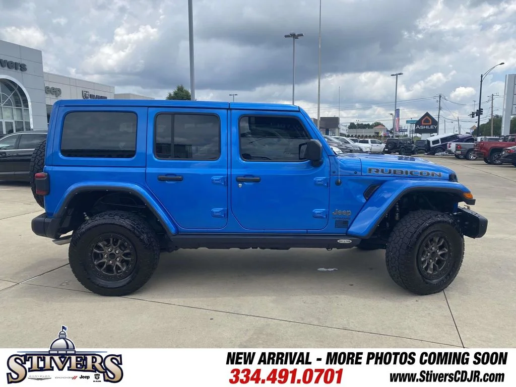 Used 2022 Blue Jeep Unlimited Rubicon 392 image 10