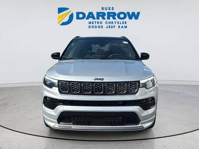 Used 2024 Silver Jeep Limited image 8