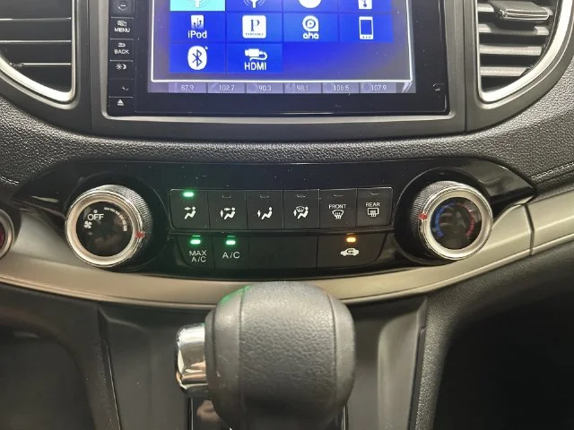 Used 2016 White Diamond Pearl Honda EX image 23