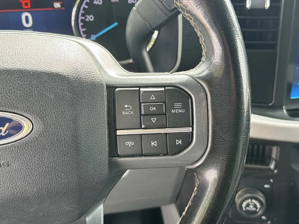Used 2023 Blue Ford XLT image 45